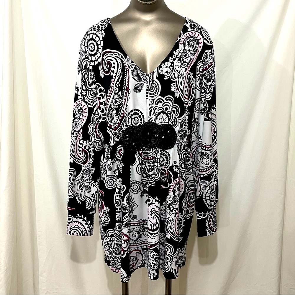 Fashion Bug Floral Patterned/Beaded Tunic Top 1X